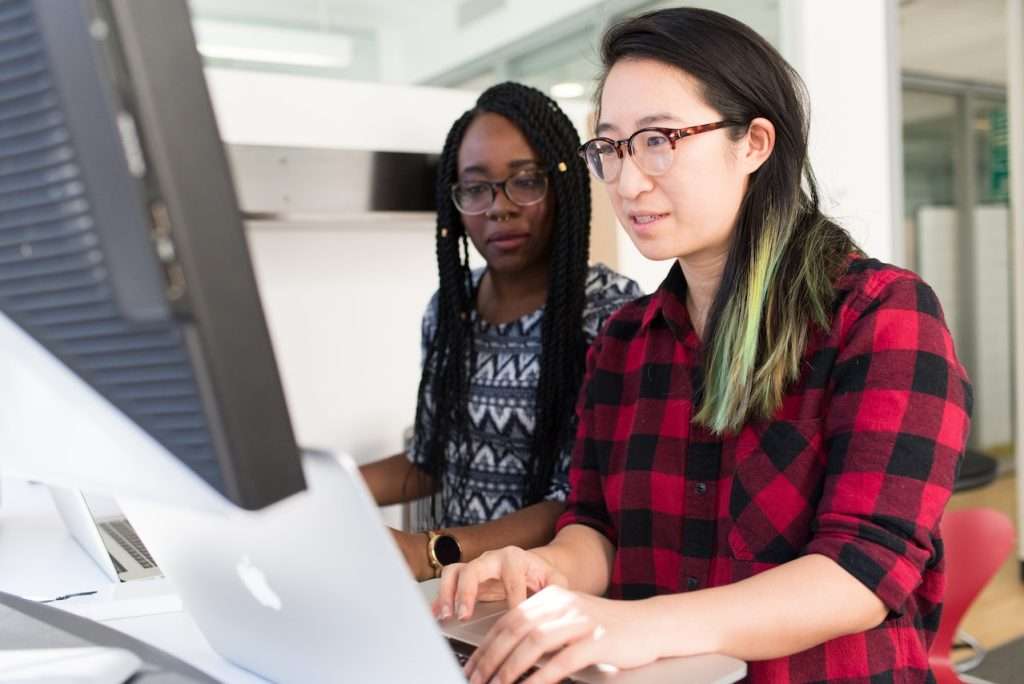 Is VPS suitable for hosting?​